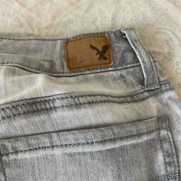 Jeans - Picture 3 of 4